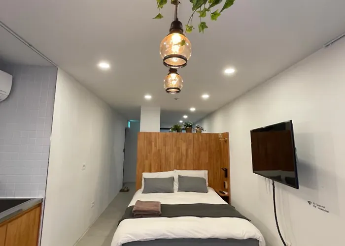 Aparthotel Space In Blackstone 4*