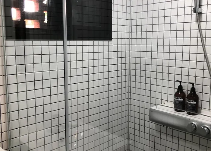 Space In Blackstone 4*