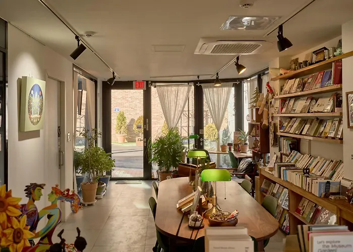 아파트호텔 Space In Blackstone 4*