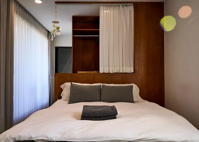 Space In Blackstone 4*